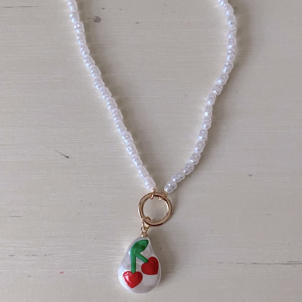 NWT urban outfitters lolita cherry pearl gold necklace